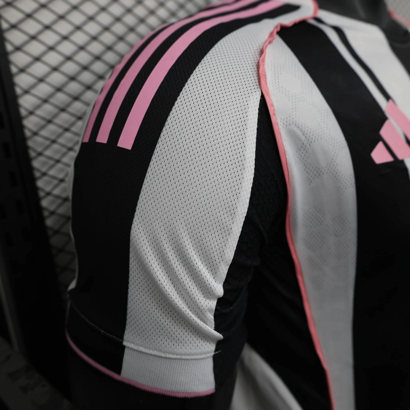 Maillot Juventus Domicile 2025/2026 – Version Joueur
